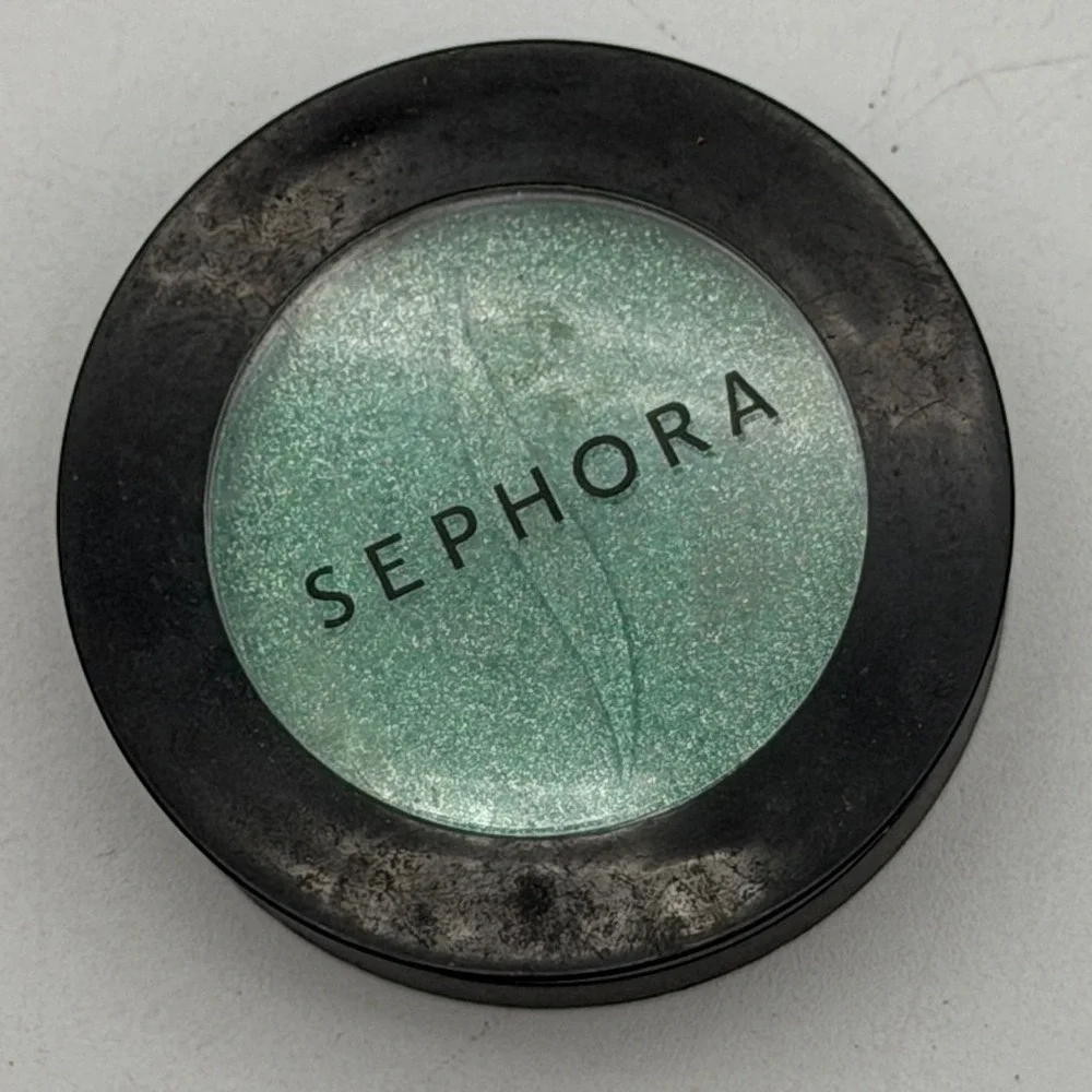 Sephora Colorful Eyeshadow Shimmer Fame and Fortune No 43 Green 0.07oz Single